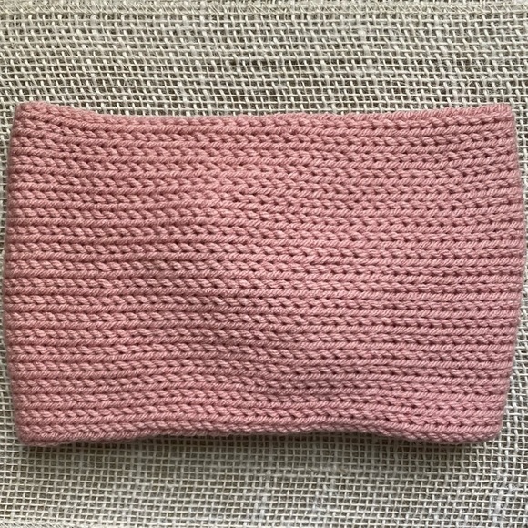 NWT Twisted Knitted Headband, knitted ear warmer, handmade item, double layered. - Picture 2 of 5